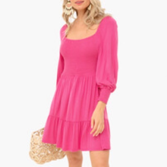 BB Dakota Dresses & Skirts - BB Dakota by Steve Madden Barbie Pink
NWT perfect for Valentine’s Day!